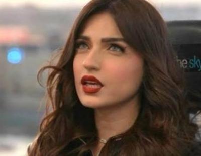 بعد ظهورها مع رامز جلال....ياسمين عز تتصدر بحث جوجل وتويتر 