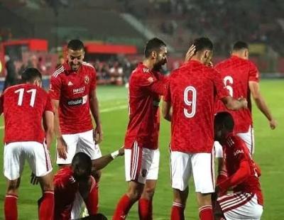 الدورى المصرى ...الأهلى يسقط فى فخ التعادل أمام سيراميكا 