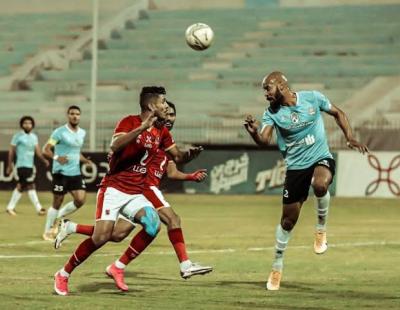 الأهلى ينتزع فوزاً صعب من غزل المحلة ويؤمن صدارة الدوري