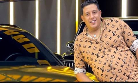 حمو بيكا يتحدى هانى شاكر : هنغنى فى مصر