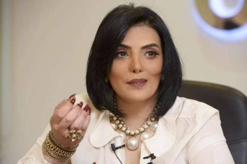 بعد أزمتها مع نزار الفارس ...حورية فرغلي تتهم مديرة أعمالها بالسرقة 