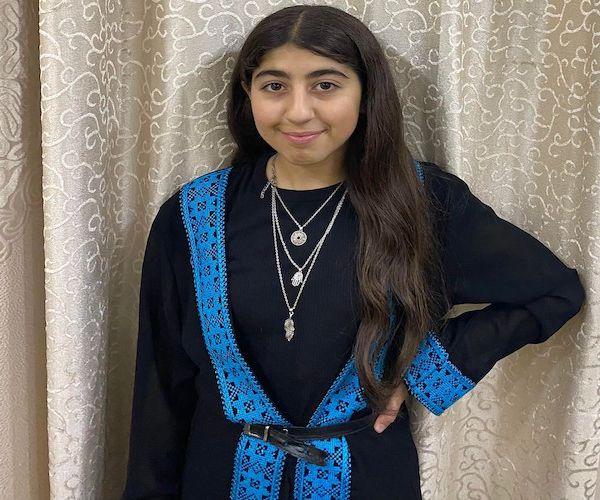 الزهرة المقدسية ميرا نضال الطحان 